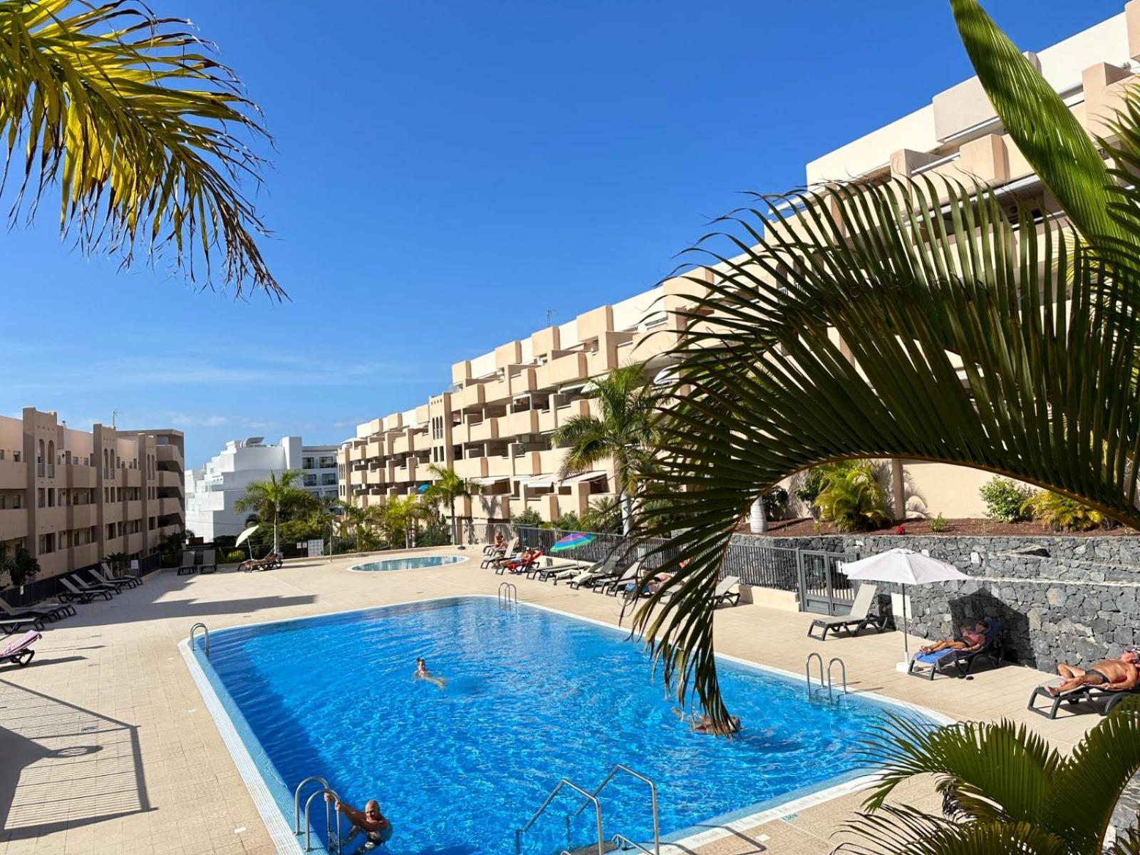Cozy Apartment In Playa Paraiso Costa Adeje  Kültér fotó