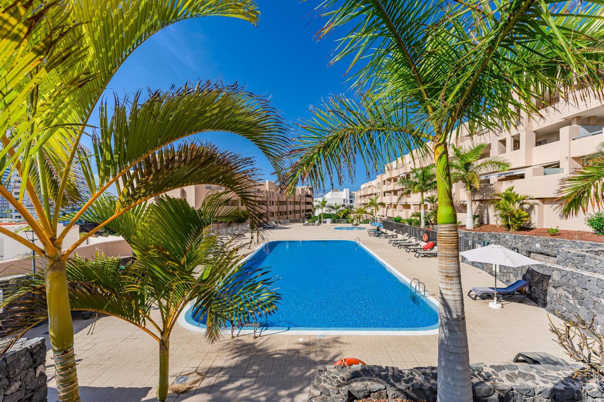 Cozy Apartment In Playa Paraiso Costa Adeje  Kültér fotó