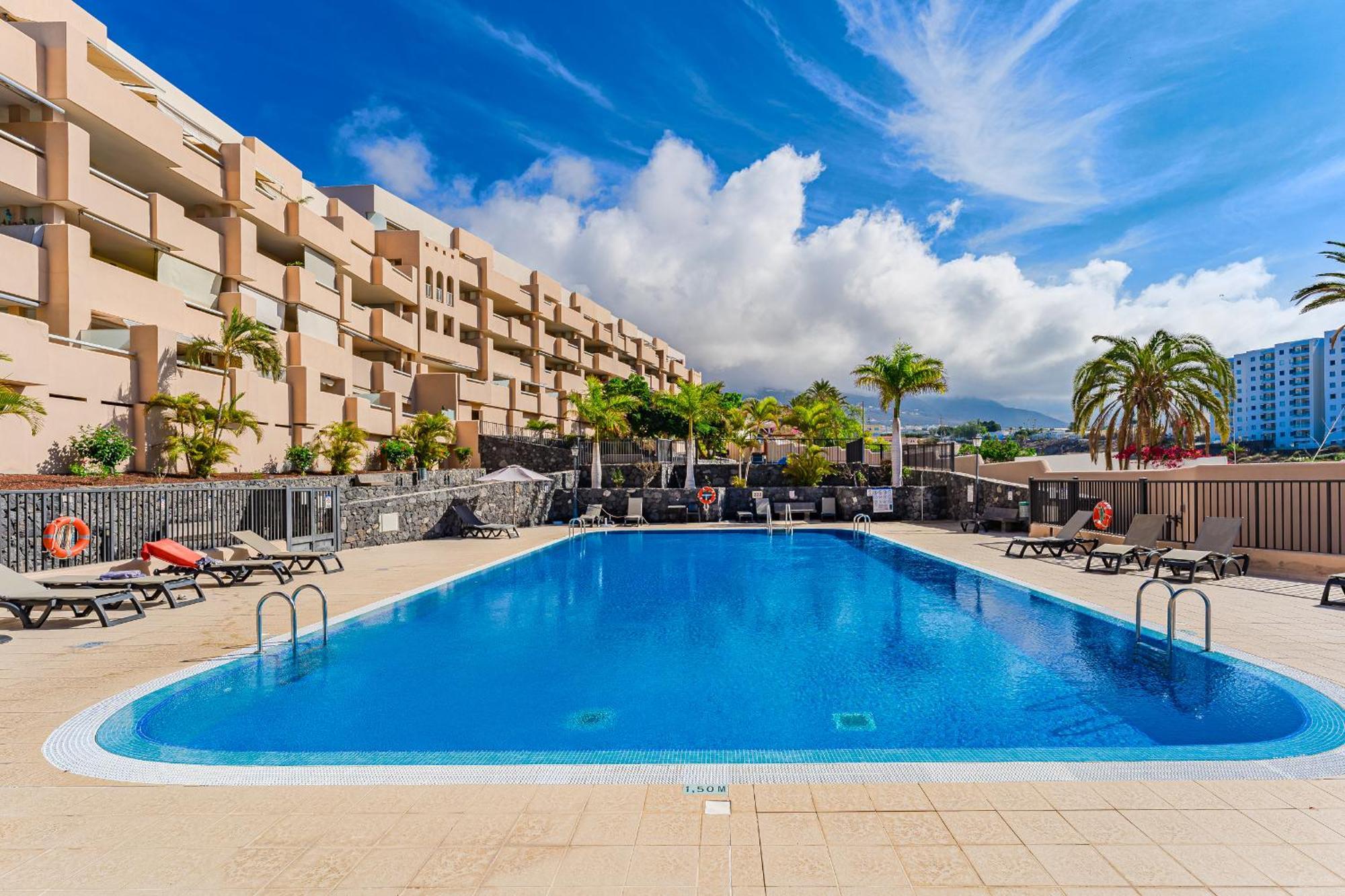 Cozy Apartment In Playa Paraiso Costa Adeje  Kültér fotó